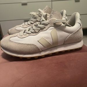 Veja Rio Branco Sneakers